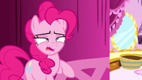 Pinkie Pie about to sneeze S8E18