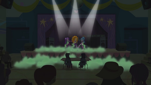 The Dazzlings on Mane Event stage EG2