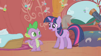 Twilight "the princess will be here in a few hours" S1E10