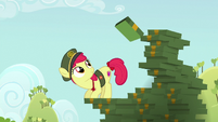 Apple Bloom stacking Filly Guide cookie boxes S6E15