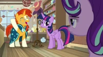 Sunburst excitedly waving to Starlight Glimmer S7E24.png (1,008 KB)