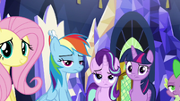 Twilight and friends looking at Rarity weird S6E12