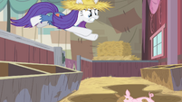 Rarity diving into the mud S4E13