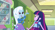 Trixie en Equestria Girls.
