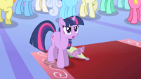 Twilight identifies Night Mare Moon S1E1