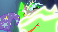 Discord Changeling dropping his disguise S6E26