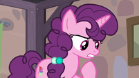 Sugar Belle recognizes the Cutie Mark Crusaders S7E8.png (740 KB)