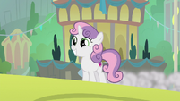 Sweetie Belle enters Harmonizing Heights S8E6