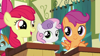 Apple Bloom in awe of the ribbons S6E14