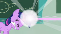 Filly Twilight shooting out a beam S1E23