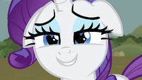 Rarity with hearts in her eyes S4E13