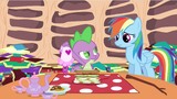 Spike wear aprons S2E21