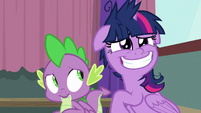 Twilight grins with twitch in her eye S9E16