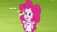 Pinkie Pie calls out "cookie decorating!" EG4