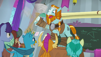 Rockhoof telling the class an exciting story S8E21