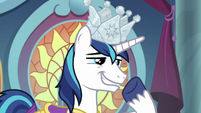 Shining Armor grinning smugly at Twilight S9E4