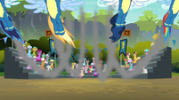 Wonderbolts in a parabolic arc S6E7