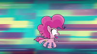 Pinkie Pie racing to go camping PLS1E11a
