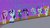 Twilight Sparkle and ponies looking overboard S7E22