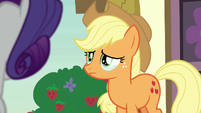 Applejack crying tears of guilt S7E9