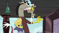 Discord intrigued by guys' night S6E17