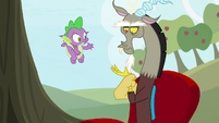 Discord reattaching his left hand S9E23