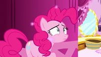 Pinkie Pie looks back to normal S8E18