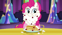 Pinkie covered in berries and whipped cream S5E3
