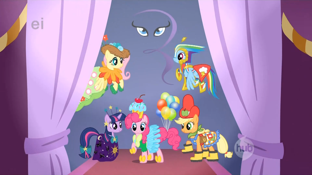 Rarity fashion runway online