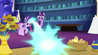 Starlight Glimmer zapping a stack of books S6E21