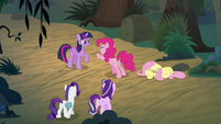 Starlight and Rarity find Twilight and Pinkie arguing S8E13