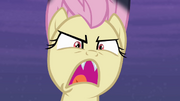 Flutterbat hissing S4E07