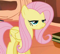 Hombreshy (LAT)/Fluttermacho (ES)