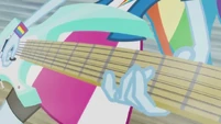 Rainbow Dash shredding on guitar EG2.jpg (52 КБ)