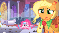 Battered Pinkie Pie and Applejack S01E26