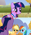 Twilight's medal disappears from one shot to the next.