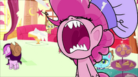 Pinkie Pie "make it sparkle, people!" PLS1E3a