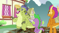 Sludge greets Spike and Smolder S8E24