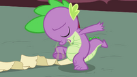 Spike smelling his feet S3E09