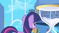 Twilight continues to dictate letter S1E01