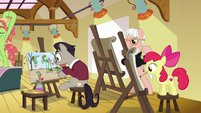 Apple Bloom and artists painting Tree Hugger S6E4