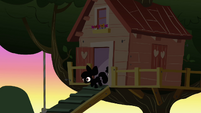 Apple Bloom sneaking out of the treehouse S3E4