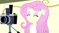 Fluttershy back in the music room SS7