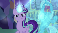 Starlight Glimmer suspicious of Thorax S6E25