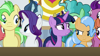 Twilight and Rarity push to front of crowd S8E16