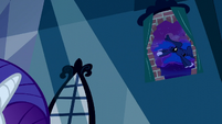 Princess Luna flying out the window S5E13