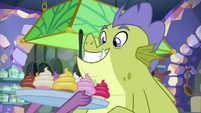 Sludge looks at freshly baked cupcakes S8E24