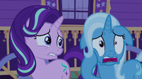 Trixie --the changelings have all the princesses-- S6E25