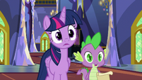 Twilight Sparkle and Spike in mild surprise S7E3