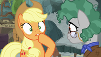 Applejack giving a fake gasp S7E25